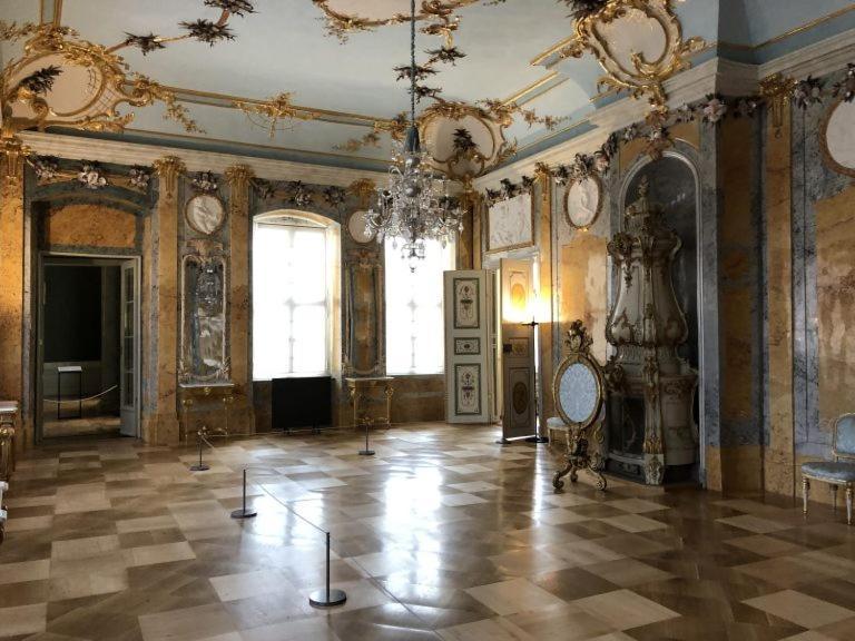 Schlosshotel ラインスベルク エクステリア 写真