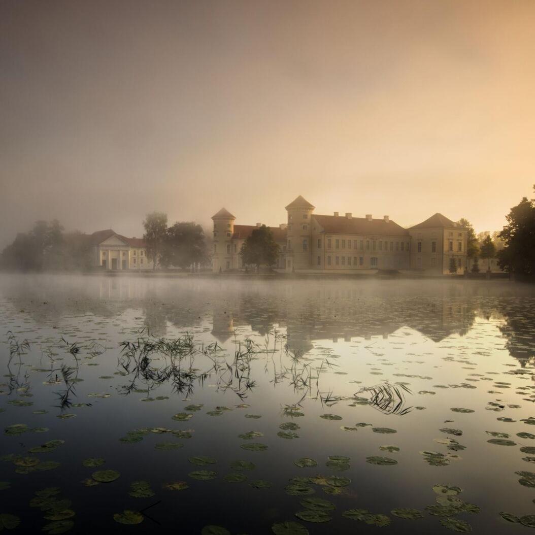 Schlosshotel ラインスベルク エクステリア 写真